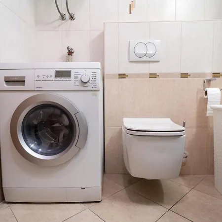 Kolovare By Belmont Realty Apartamento