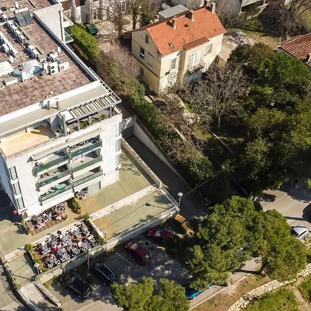 Appartement Kolovare By Belmont Realty *