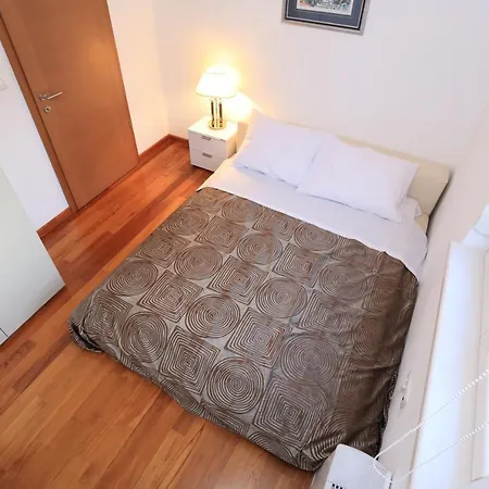 Kolovare By Belmont Realty ザダル